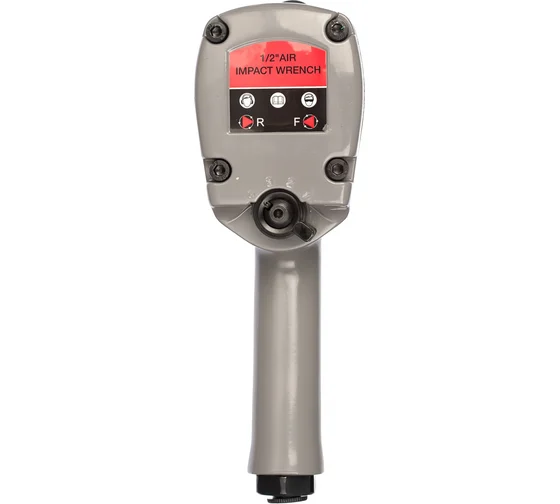 Пневмогайковерт ударный IW720 1/2" (720Нм,6,3 бар,1/2") + набор головок FUBAG
