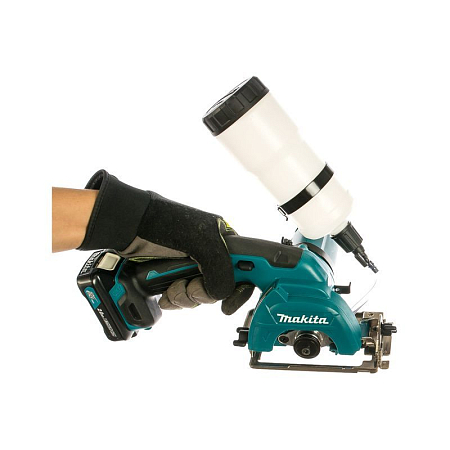 Makita Пила алмазная СС301DWAE (c вод. охл.) 12В, 2*2,0Ач, max пропил 25,5мм -90°, 16,5мм-45°