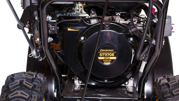 Снегоотбрасыватель CHAMPION ST1170E, 11,0л/с, шир. обр. 700 мм, 6/2, фара, эл. старт