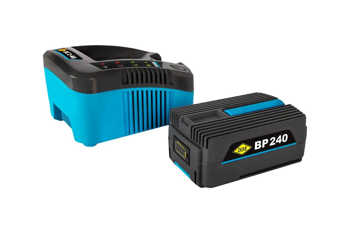  Набор ЗУ и АКБ DDE BlueTech BC 2-40 + BP 240 (макс. ток 2 А + 2 Ач, 40 В, Li-ion)