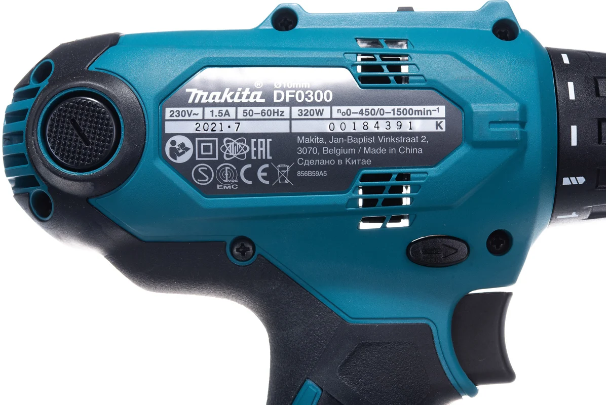 Makita Дрель  DF0300 320Вт, БЗП 10мм, 2-е скорости