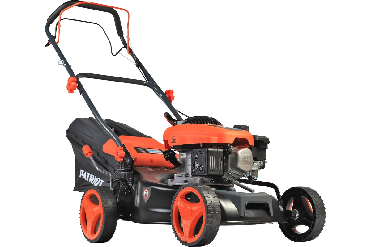 Бензиновая газонокосилка PATRIOT PT 42LS 4.0л.c. 42см, травосборник 40л