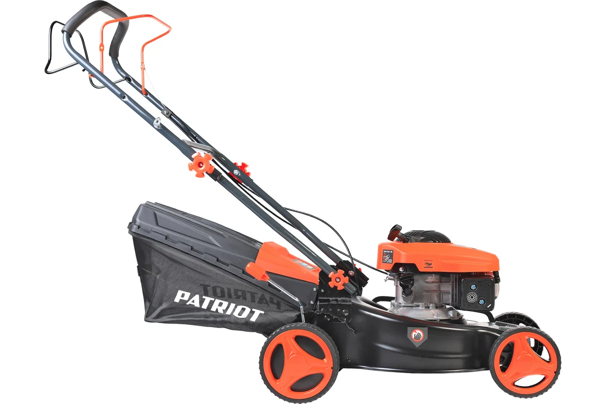 Бензиновая газонокосилка PATRIOT PT 42LS 4.0л.c. 42см, травосборник 40л
