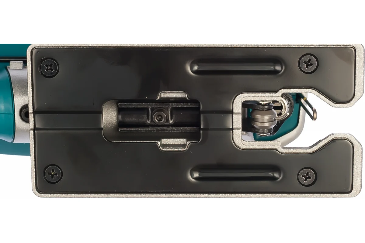 Makita Лобзик JV0600K,  650Вт,500-3100об\м,ход-23мм,рез-90мм,2.4кг,чем,3маят