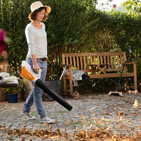 Аккум. воздуходувка STIHL BGA 45 серия D, аккум. Li-Ion 18В, 420м3/ч, 44м/с, нагнетание 5Н, 2.0кг